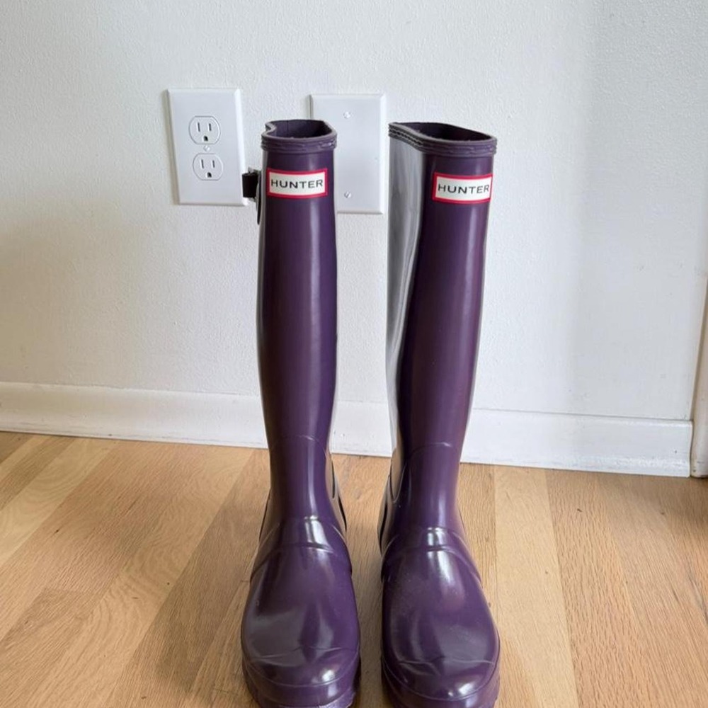 Hunter Women's Tall Rain Boots Purple